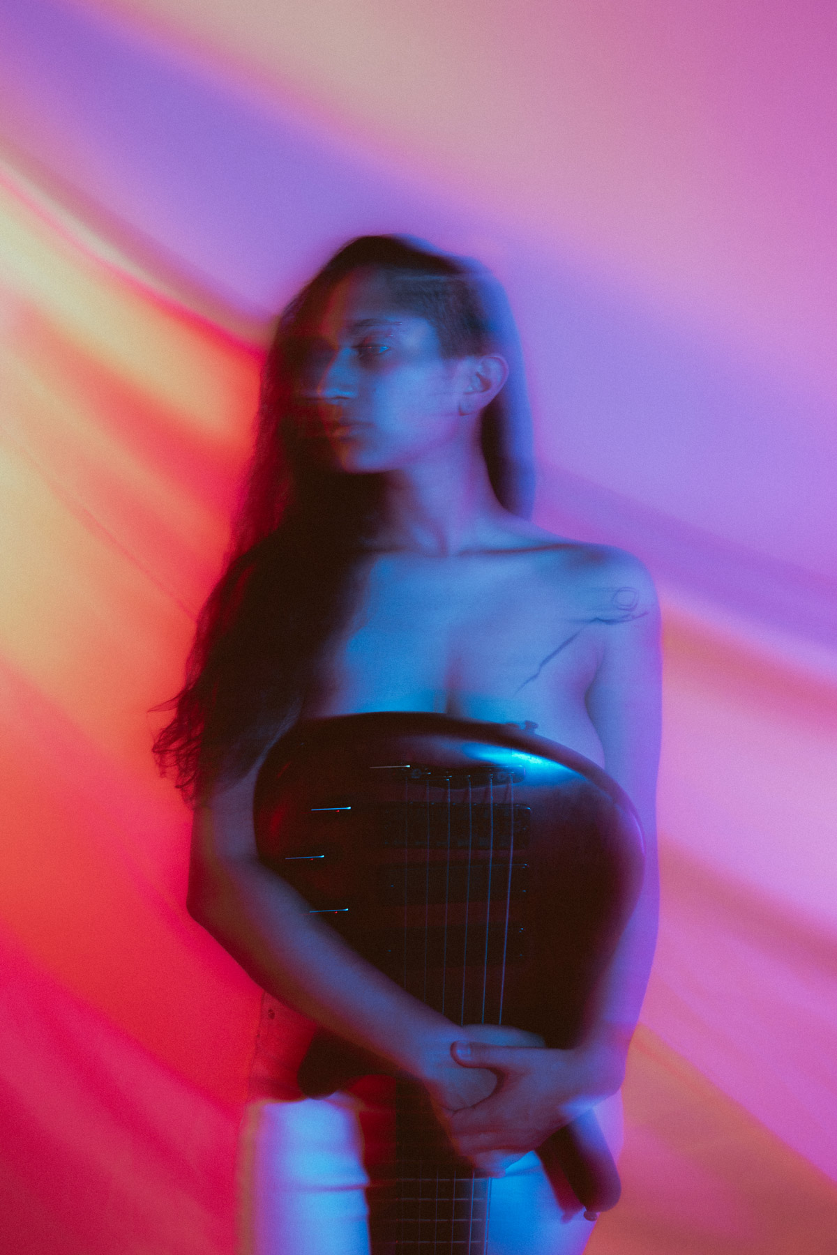 Stream and buy rotating visual 2